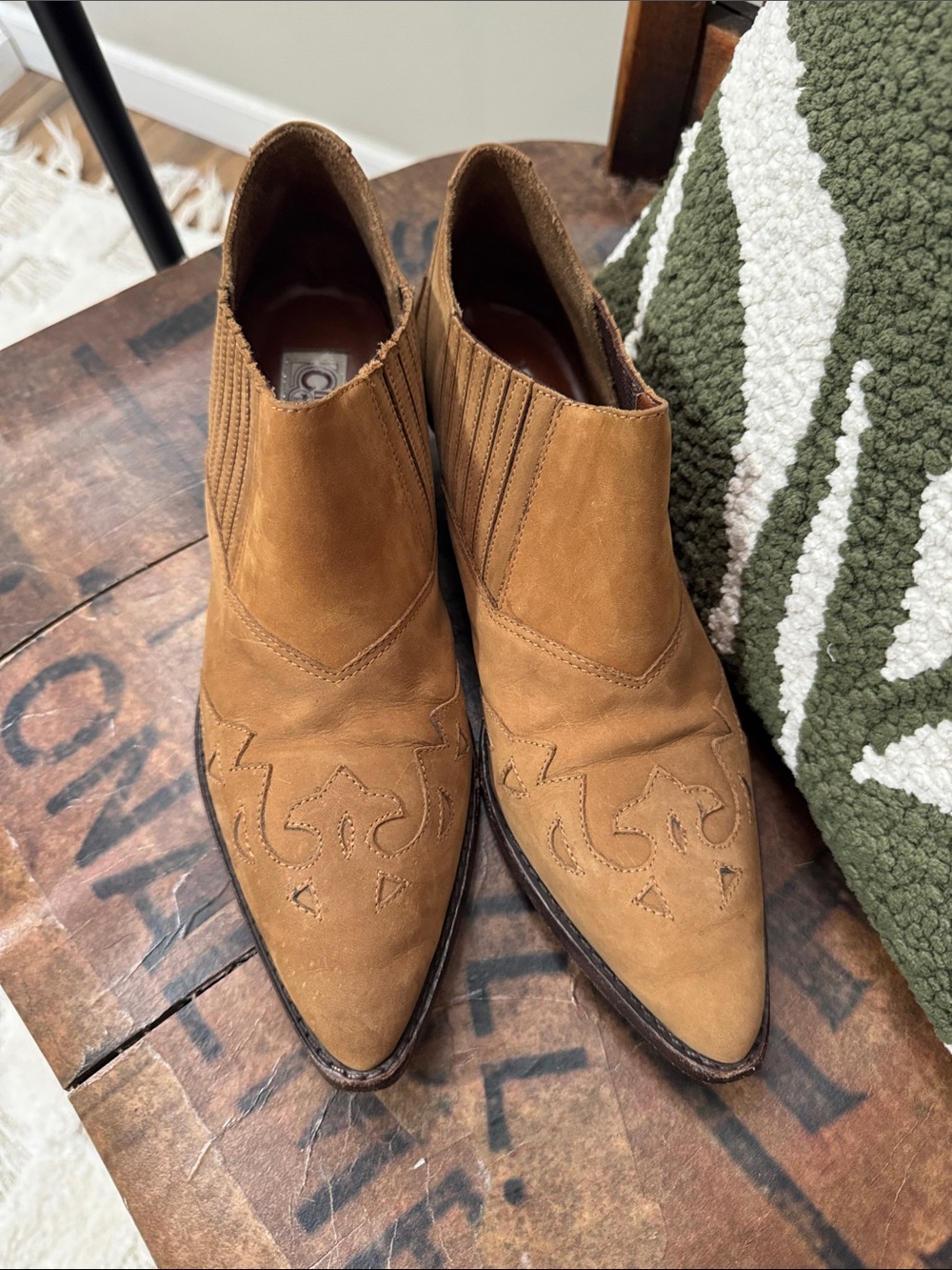 Vintage Circle S Brand Western Leather Ankle Boots 9.5M Tan Cowgirl